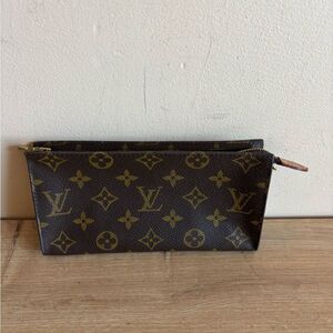 Authentic Louis Vuitton monogram toiletry